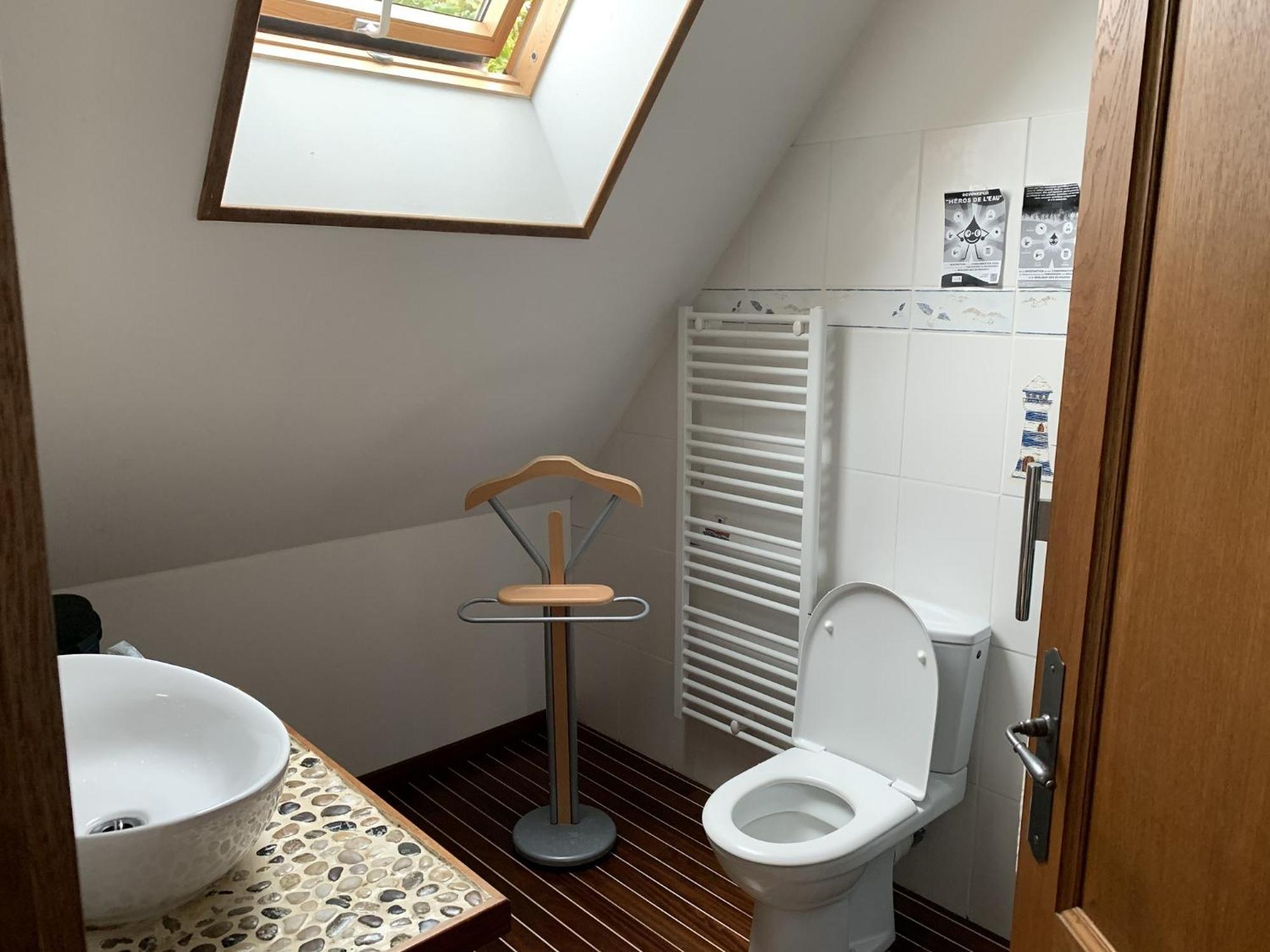 Le Clos Des Tilleuls D Day Home, Chambres D'Hotes, Suite Avec Sauna Privatif, Suite Avec Balneotherapie Privative, En Supplement Option Spa Bain A Remous La Vendelée Δωμάτιο φωτογραφία