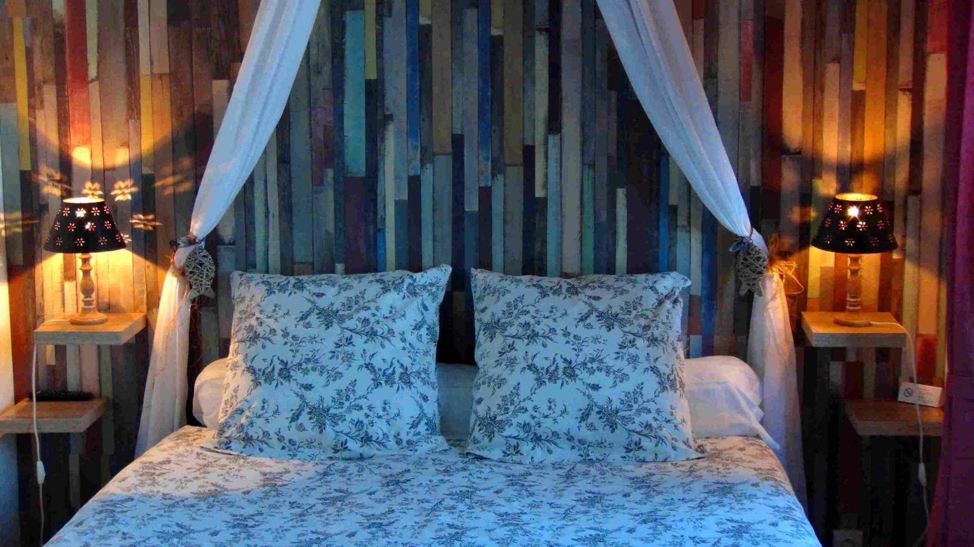 Le Clos Des Tilleuls D Day Home, Chambres D'Hotes, Suite Avec Sauna Privatif, Suite Avec Balneotherapie Privative, En Supplement Option Spa Bain A Remous La Vendelée Εξωτερικό φωτογραφία